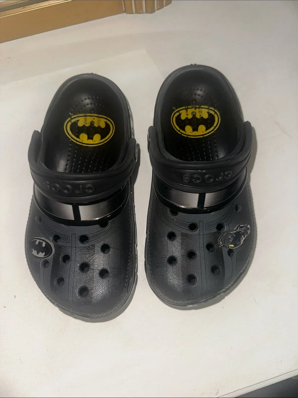 Crocs Kids Batman Batmobile Clogs Size 11 DC Comics Superhero